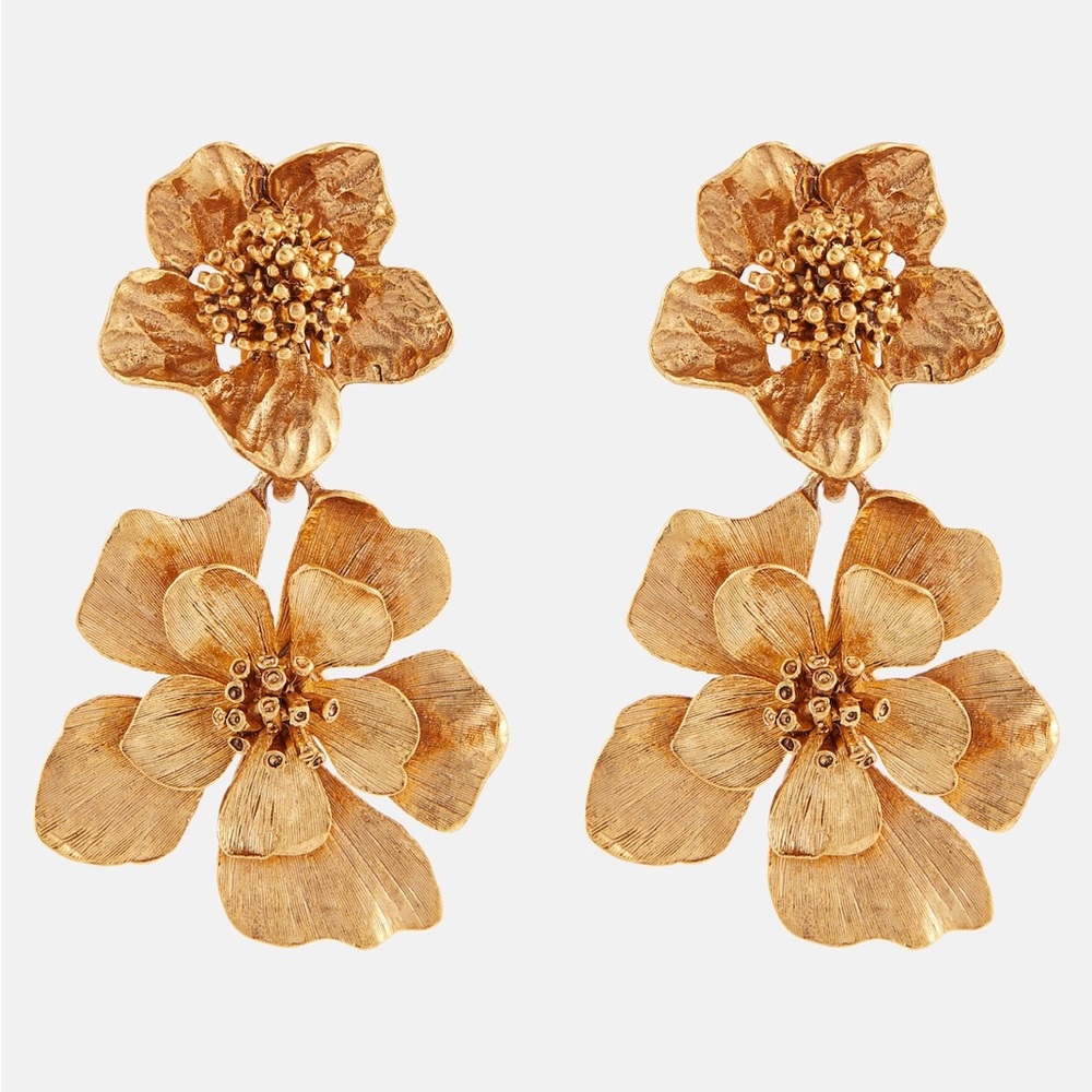 OSCAR DE LA RENTA
Classic Flower drop earrings
